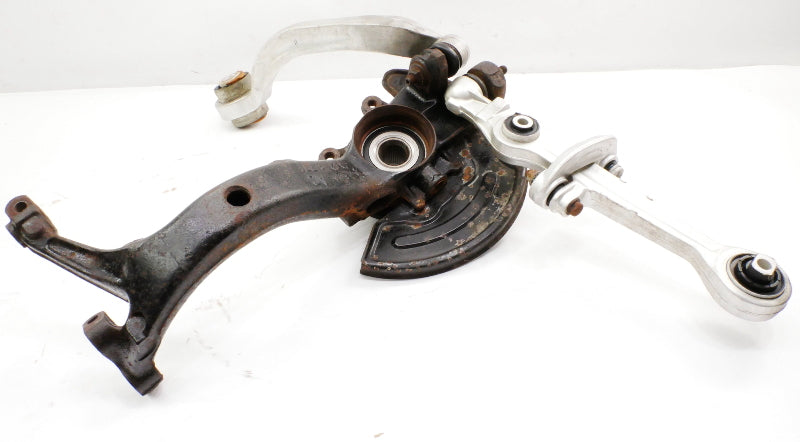 RH Front Spindle Hub Knuckle Bearing 96-03 VW Passat Audi A4 B5 8D0 407 258 AD