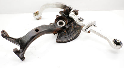 RH Front Spindle Hub Knuckle Bearing 96-03 VW Passat Audi A4 B5 8D0 407 258 AD