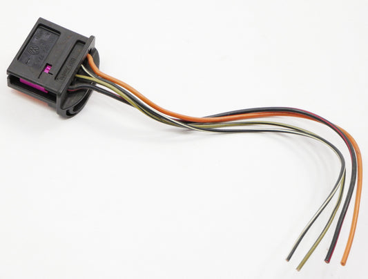 Outer Tail Light Wiring Plug Pigtail Connector 05-10 VW Jetta MK5 ~ 1K0 972 774