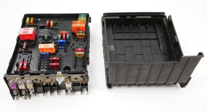 Fuse Relay Block 2008 VW R32 MK5 3.2 Under Hood Engine Bay Box - 1K0 937 132 F