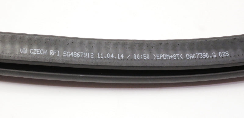 RH Front Door Weather Stripping Seal 15-21 VW Golf GTI 4DR MK7 - 5G4 867 912
