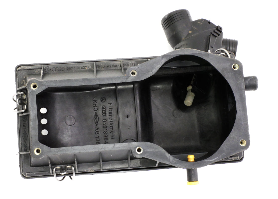 Air Box Air Intake Cleaner 77-84 VW Jetta Rabbit Mk1 - Genuine - 067 133 837 F
