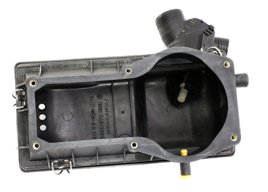 Air Box Air Intake Cleaner 77-84 VW Jetta Rabbit Mk1 - Genuine - 067 133 837 F