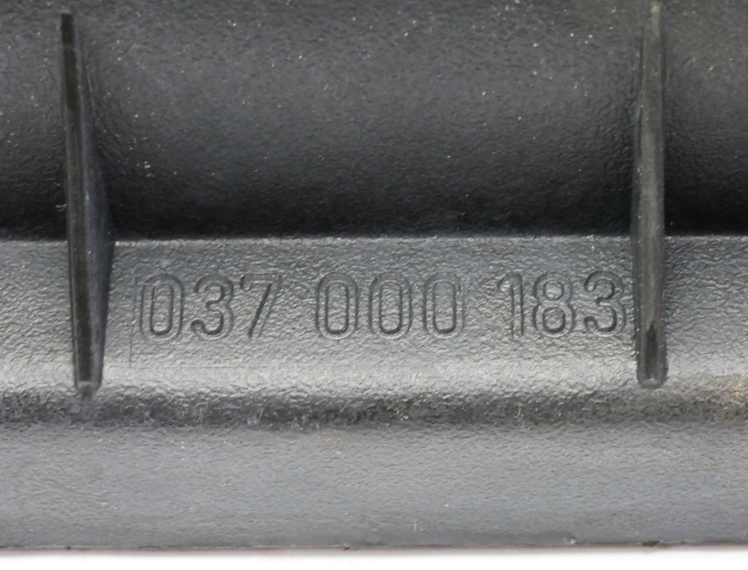 Air Intake Cleaner Box Airbox 91-93 VW Fox 1.8 Digifant II Genuine - 037 000 183