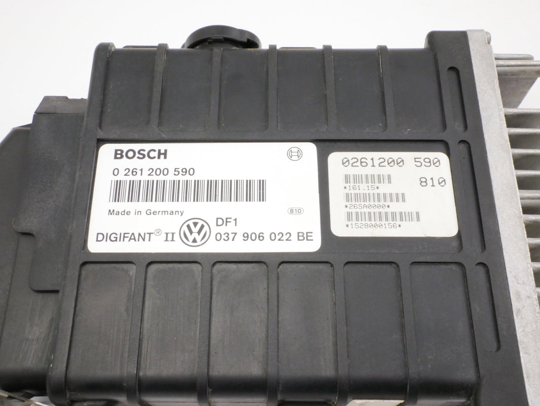 Engine Computer ECU ECM 91-93 VW Fox 1.8 Digifant II - Genuine - 037 906 022 BE