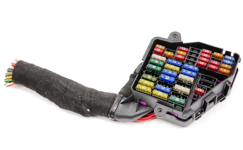 Under Dash Fuse Box Panel / Wiring Harness Pigtail 01-05 VW Passat B5.5 Genuine
