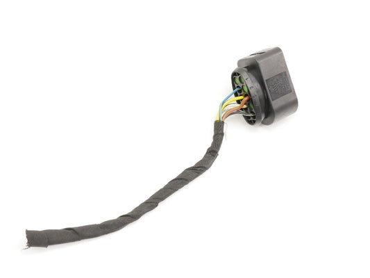 Headlight Wiring Plug Connector Pigtail 15-17 VW Golf Sportwagen MK7 6R0 973 735