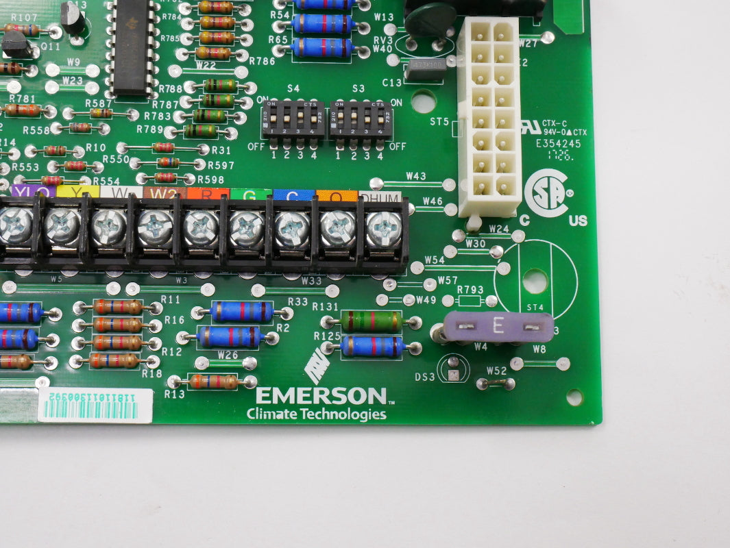 Emerson Goodman Amana Furnace Control Board PCBBF107S / 50V51 290-01 / 150-1440