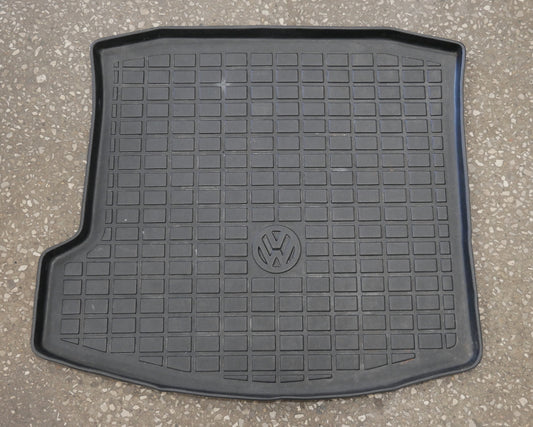 Rubber Trunk Floor Cargo Mat 99-05 VW Jetta MK4 Sedan - Genuine - ZVW 804 001