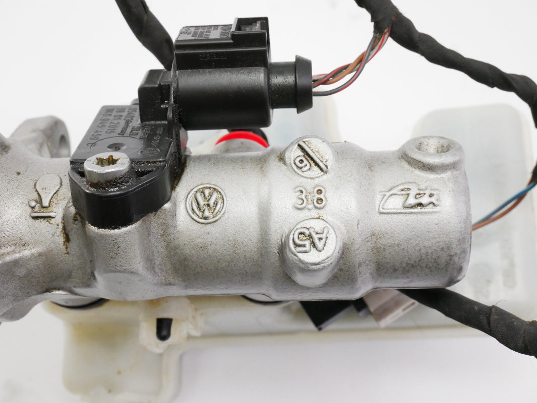 Brake Master Cylinder 15-18 VW Golf GTI Sportwagen Alltrack MK7 - ATE
