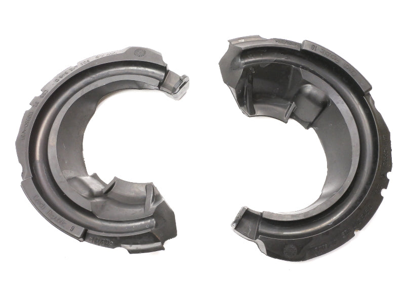 Front Spring Insulator Bushing 15-21 VW Golf GTI Sportwagen MK7 - 5Q0 412 545 D
