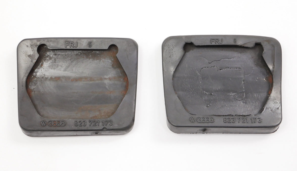 Clutch Brake Pedal Pad Covers VW Rabbit Jetta Scirocco Mk1 Genuine ~ 823 721 173