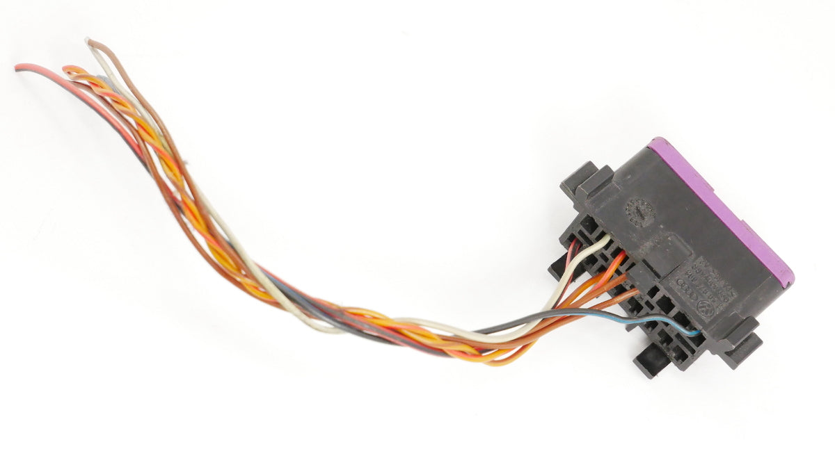 OBD Diagnostics Port 05-11 Audi A6 S6 C6 - Genuine - 3A0 972 695