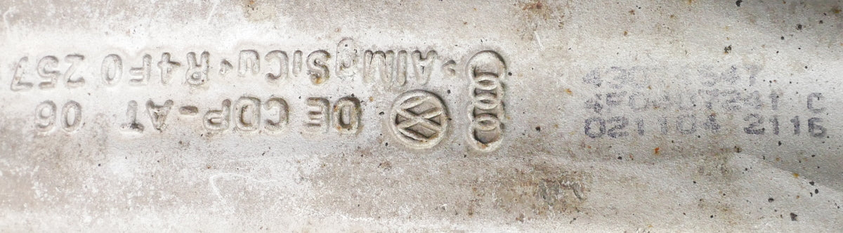 LH Front Spindle Knuckle Bearing Upright 05-11 Audi A6 C6 V6 - 4F0 407 241 C