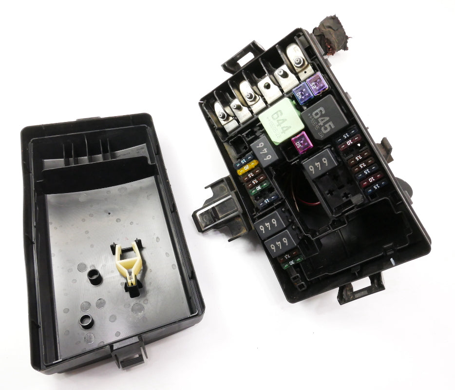 Under Hood Relay Fuse Box 2019 VW Golf Sportwagen MK7 - Genuine - 5Q0 907 361 D