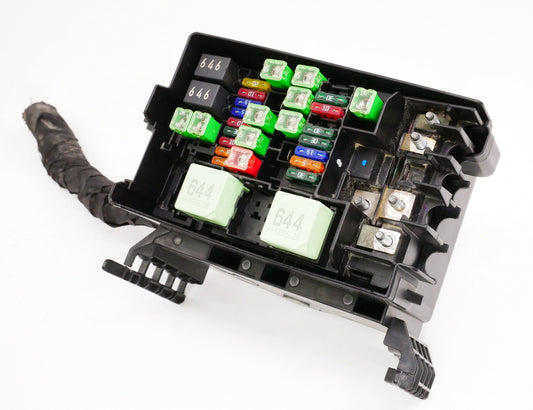 Under Hood Fuse Panel Relay Box 2014 VW Jetta Hybrid Sedan MK6 ~ 5C0 937 819 K