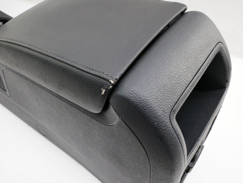 Arm Rest Center Console 11-18 VW Jetta Sedan MK6 . Genuine . 5C7 863 241 M