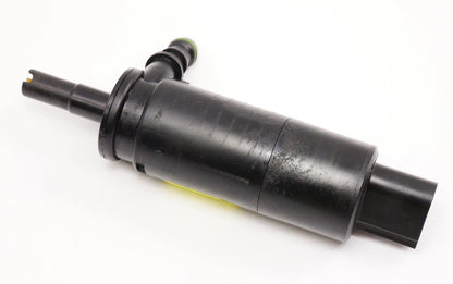 Headlight Washer Pump Audi A4 S4 A6 S6 TT B5 B6 VW Jetta GTI MK5 ~ 3B7 955 681