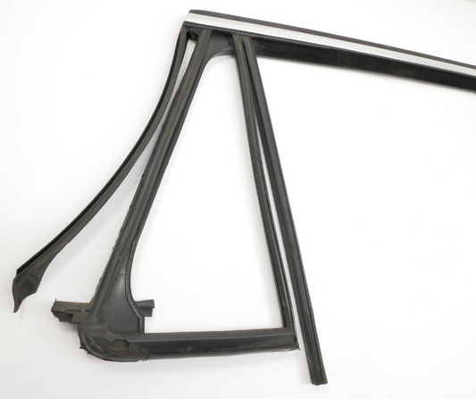 RH Rear Door Window Chrome Trim Seal 09-14 VW Jetta  Sportwagen MK5 MK6 Wagon