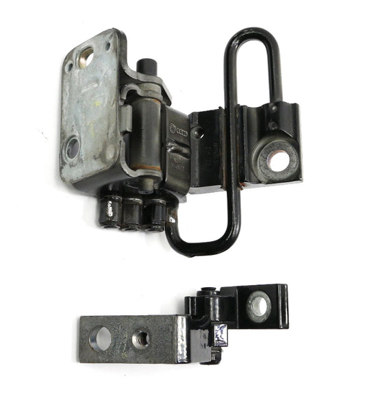 RH Front Door Hinges 08-15 Audi TT Coupe Convertible - Genuine - 8J0 831 412