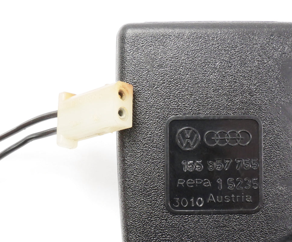 LH Front Seatbelt Receiver Buckle 85-92 VW Jetta Golf MK2 Cabriolet 155 857 755