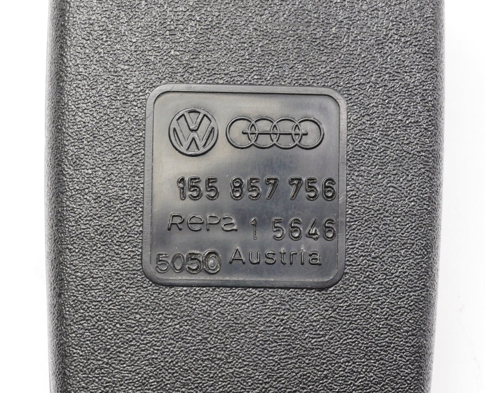 RH Front Seatbelt Receiver Buckle 85-92 VW Jetta Golf MK2 Cabriolet 155 857 756