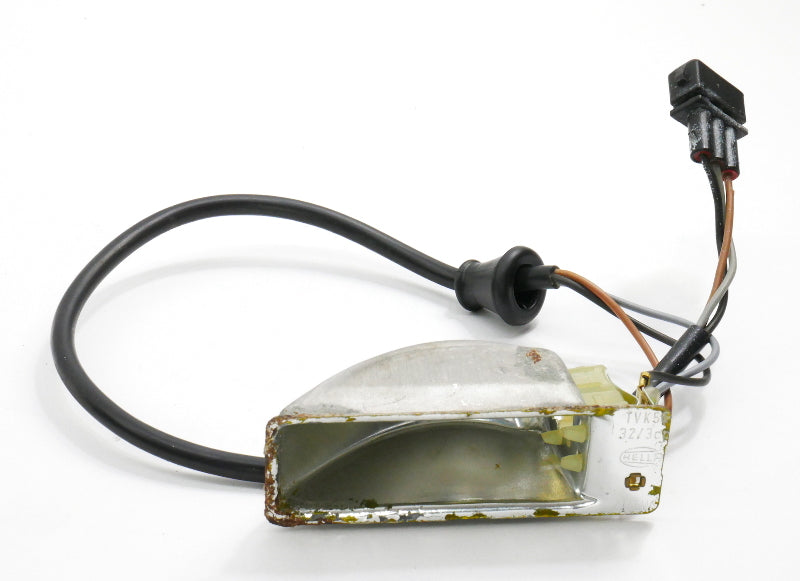 Bumper Turn Signal Light Lamp Bulb Holder 88-93 VW Cabriolet MK1 Genuine