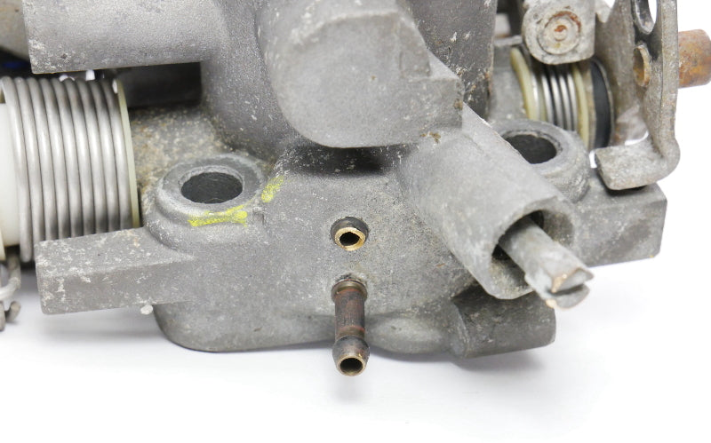 Throttle Body 90-93 VW Cabriolet 1.8 8v Digifant II - Genuine - 037 063 AD