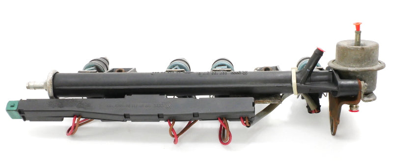 Fuel Rail Injectors 89-92 VW Jetta Golf GTI MK2 Cabriolet Genuine 037 133 317 B