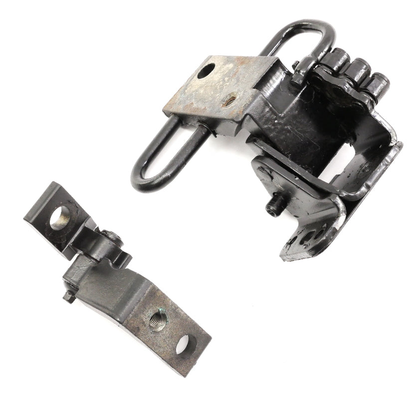 LH Front Door Hinges VW Jetta Golf MK4 Passat B5 A6 Black - 4B0 831 411 B