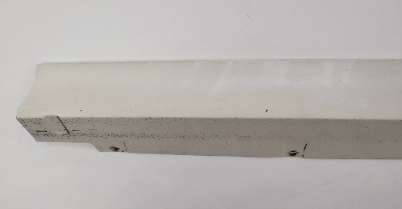 LH Clipper Body Kit Side Skirt 88-93 VW Cabriolet MK1 - L90E White - 155 821 511
