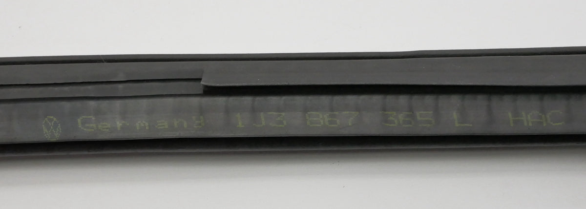 LH Front Door Seal Weather Stripping 01-05 VW Golf GTI MK4 2DR - 1J3 867 365 L