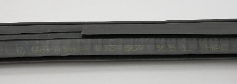 LH Front Door Seal Weather Stripping 01-05 VW Golf GTI MK4 2DR - 1J3 867 365 L