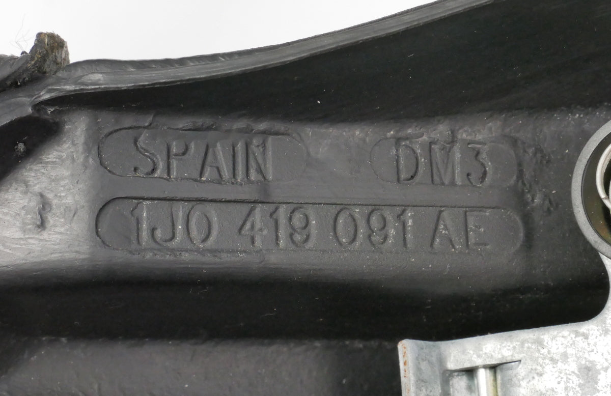 3 Spoke Sport Steering Wheel 99-05 VW Jetta GTI MK4 - Black Leather - Genuine