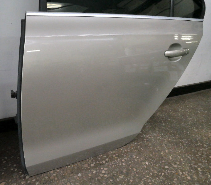 LH Front & Rear Door Assemblies 11-18 VW Jetta Sedan MK6 LP7W Moon Rock Gray