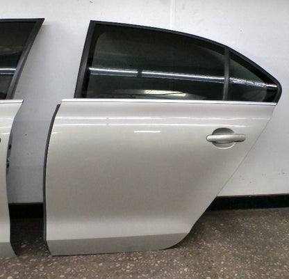 LH Front & Rear Door Assemblies 11-18 VW Jetta Sedan MK6 LP7W Moon Rock Gray