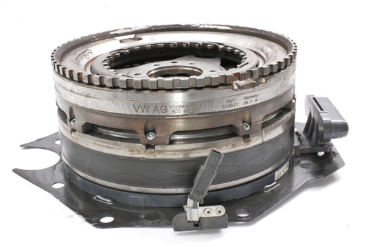 Electric Drive Motor 13-14 VW Jetta 1.4T Hybrid MK6 - Genuine - 5C0 105 266