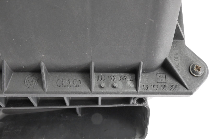 Air Box Cleaner Intake Filter Box Airbox 02-05 Audi A4 B6 3.0 V6 - 06C 133 835 C