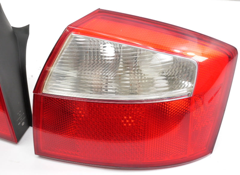 Stock Taillight Tail Light Lamp Set 02-05 Audi A4 S4 B6 Genuine - 8E0 945 096 B