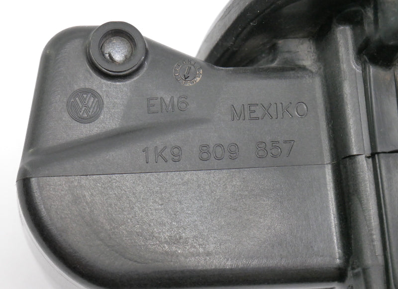 Gas Fuel Door Cap Cover 09-14 VW Jetta Sportwagen TDI LD7X - 1K9 809 857