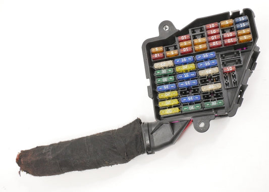 Under Dash Fuse Box Panel / Wiring Harness Pigtail 01-05 VW Passat B5.5 Genuine