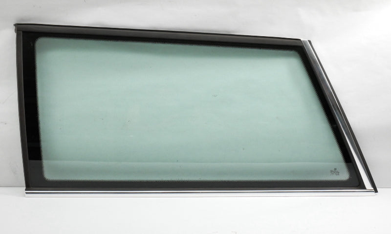 LH Rear Quarter Window Hatch Side Glass 01-05 VW Passat Wagon B5.5 ~ Genuine ~