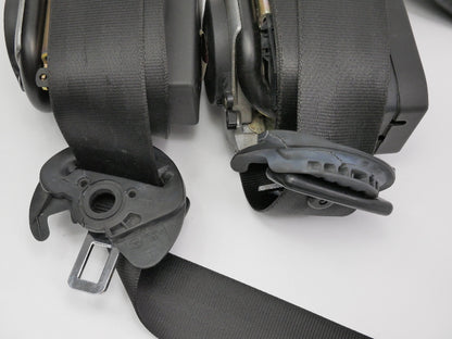 Front Shoulder Belt Seatbelt Set 01-05 VW Passat B5.5 Black 3B1 857 706 / 705 E