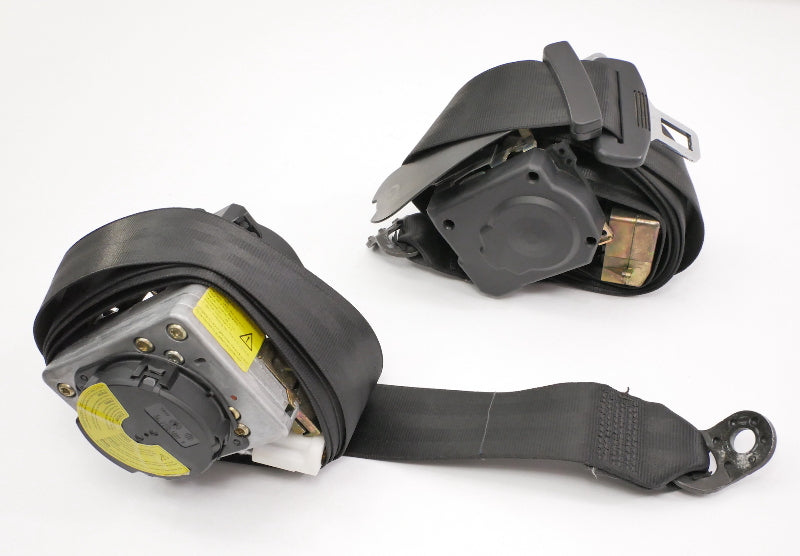 Rear Seatbelt Seat Shoulder Belt Set 01-05 VW Passat Wagon B5.5 - 3B9 857 806 D