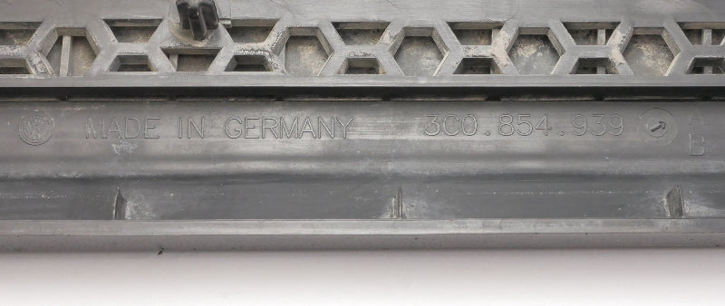 Exterior Lower Blade Trim Molding Set 06-10 VW Passat B6 - OEM - 3C0 854 939 A