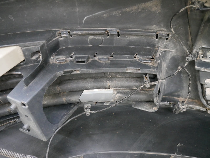 Genuine Front Bumper Cover 06-10 VW Passat B6 - LA7T United Gray - 3C0 807 221 A
