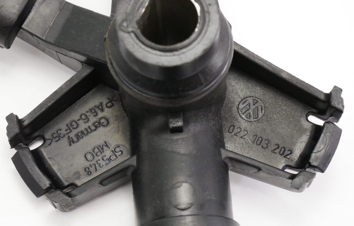 PCV Valve Hose Line Audi TT A3 Eos R32 MK5 3.2 VR6 - Genuine - 022 103 202