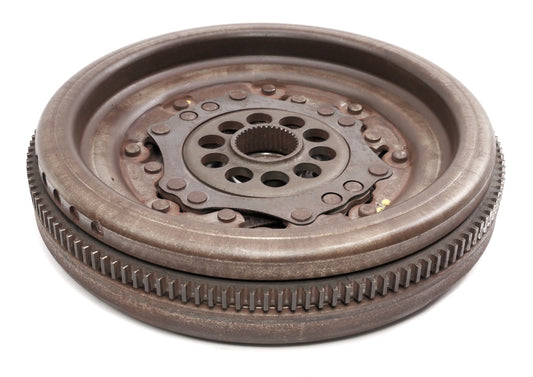 Dual Mass Flywheel Audi TT A3 Eos Passat CC R32 MK5 3.2 3.6 VR6 - 022 105 266 AC