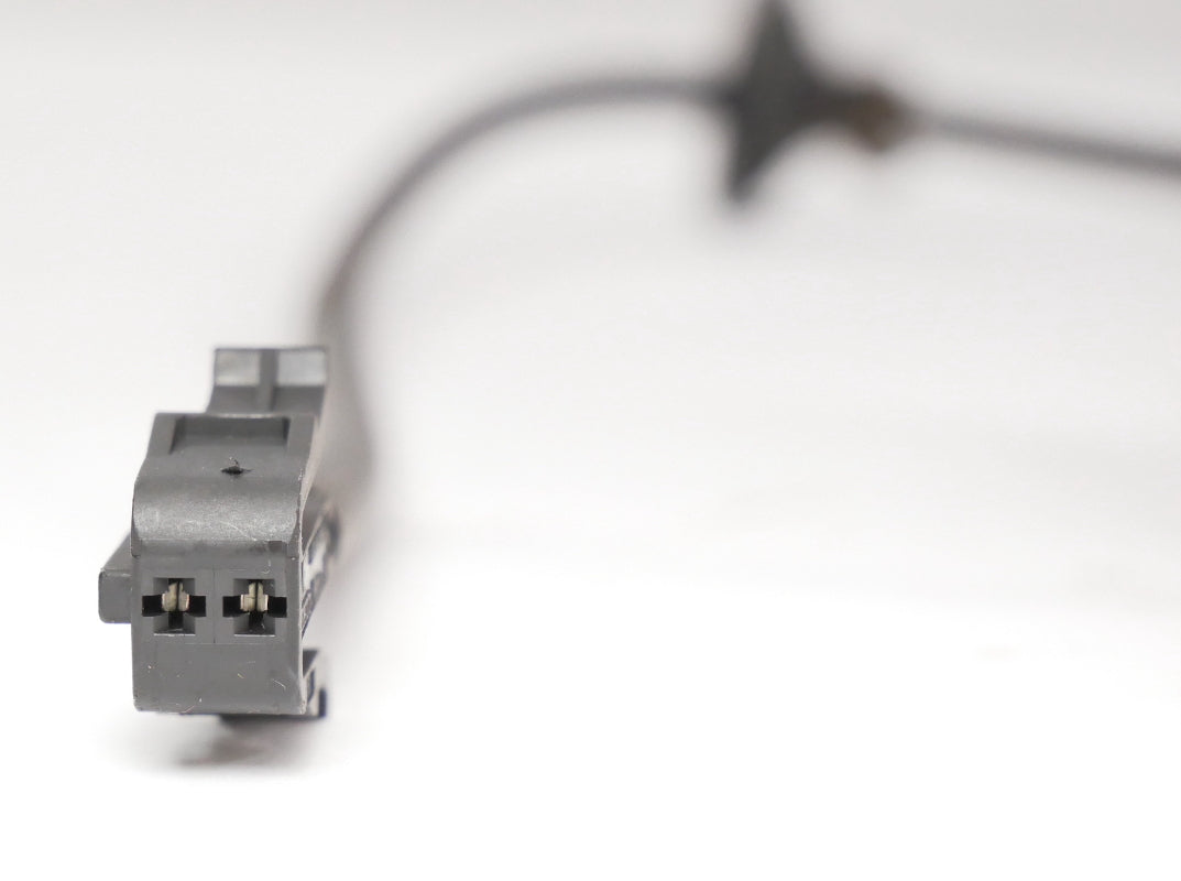 LH Rear Stub Axle Spindle VW 93-99 Jetta GTI Mk3 Corrado Cabrio Drum w/ ABS