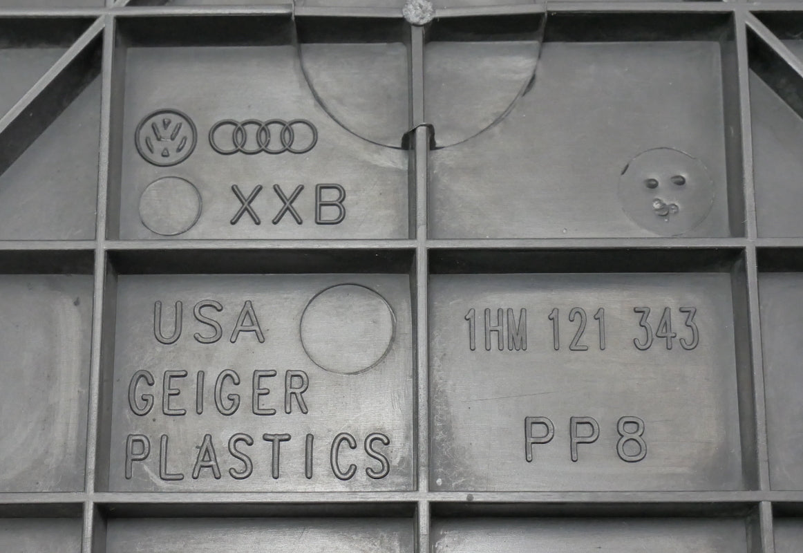 Radiator Cover Tool Tray Trim VW Jetta Golf GTI Cabrio MK3 2.0 ABA 1HM 121 343